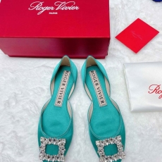 Roger Vivier flat shoes